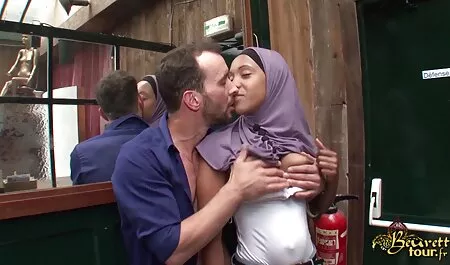 Ngây thơ phim sec thu nguoi Ý cô gái fucked mạnh mẽ trong các đít