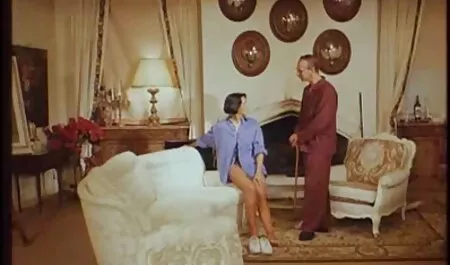 Thành phố đánh thuế nông xem phim sec người và thú dân trong đống cỏ khô