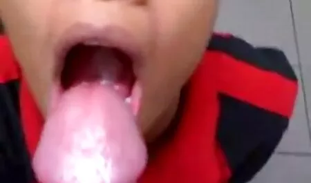 Làm tình với một phim sec thu cho va nguoi người đàn ông da đen ở chỗ cầu thang