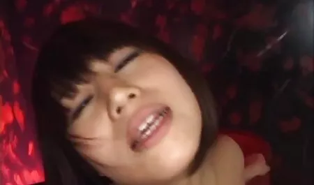 PornPros -Teen với nhỏ to Alex Mae phimsec nguoi va thu hút trên lớn vòi nước