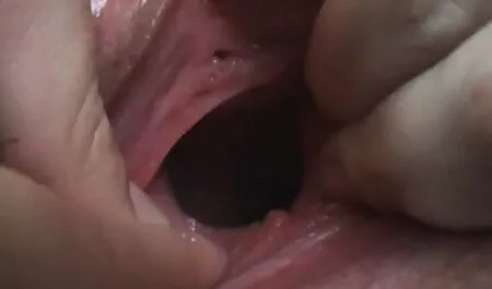 Già, cô gái làm ﻿phim sec cho dit nguoi cho cô chuyên nghiệp đầu tiên, phim khiêu dâm cho lần đầu tiên
