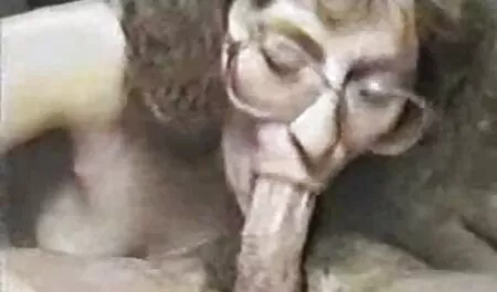 Khiêu dâm sao và sec thu nguoi va ngua cô gái đồng tính
