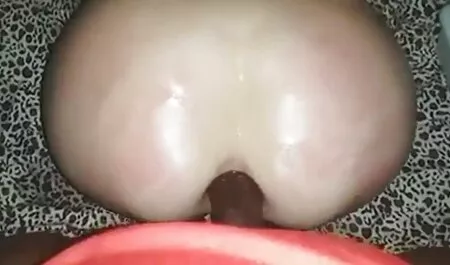 Cô gái tóc vàng, làm cho bạn trai của cô phim sec thu nguoi đặt trên một dây của cô ở cả hai đầu
